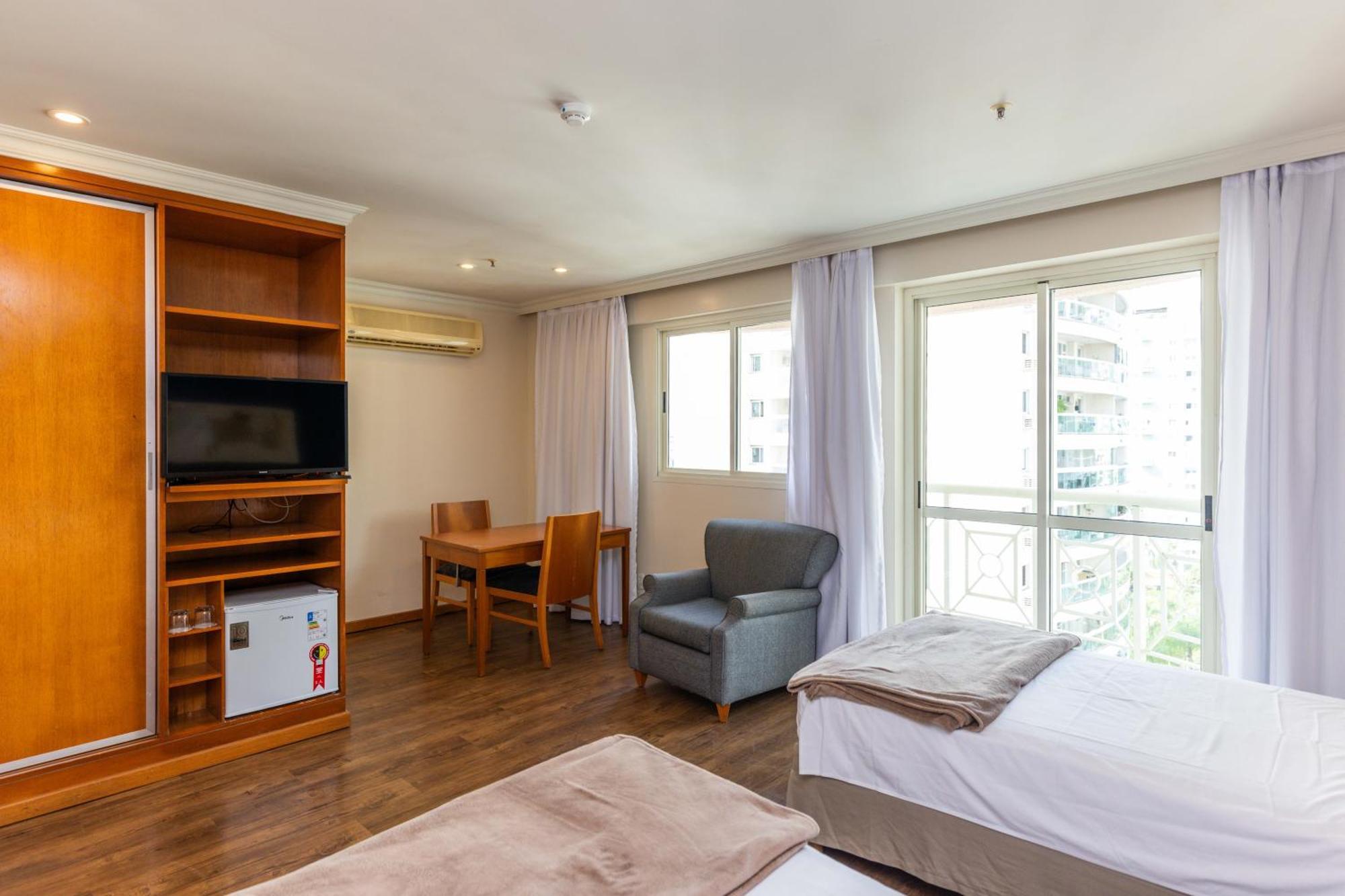 Apartamento Barra Premium - Flat Com Servicos, Recepcao 24 Horas, Piscina, Academia E Balsa Praia! Río de Janeiro